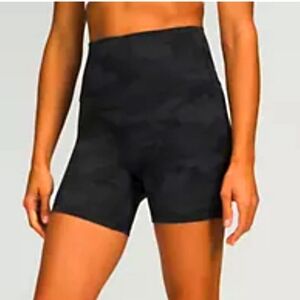 lululemon Align High-Rise Short 6"
